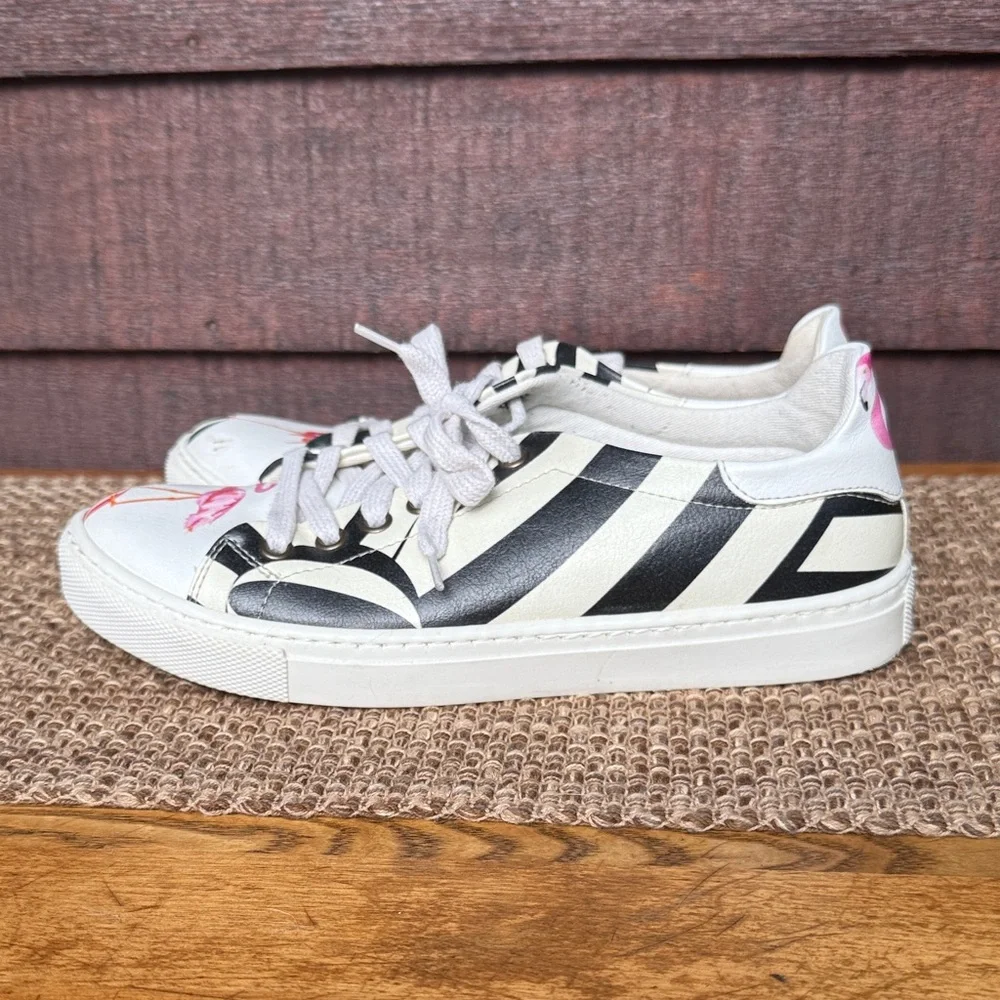 Women's Black and White Flamingo Neefs Sneakers size 39 8.5 made in Turkey